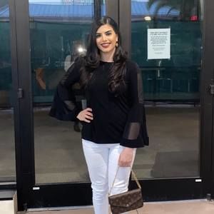 Meet your Posher, Deanna